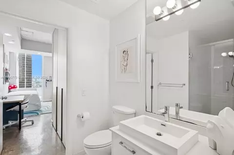 151 SE 1st St #2601, Miami, FL 33131 photo 14