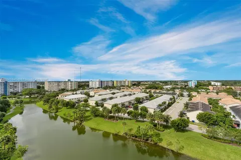 3850 Washington St #1114, Hollywood, FL 33021
