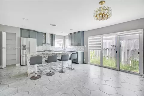 5498 NW 45th Way, Coconut Creek, FL 33073