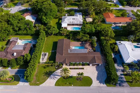 6960 SW 148th Ter, Palmetto Bay, FL 33158