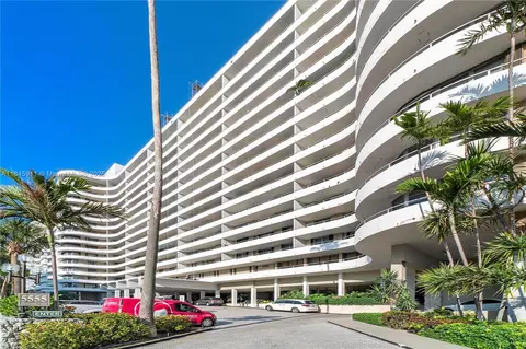 5555 Collins Ave #4W, Miami Beach, FL 33140