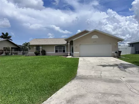 413 SW 43rd Ter, Cape Coral, FL 33914