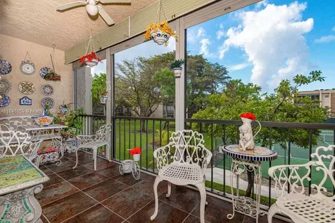 8401 SW 107th Ave #214E, Miami, FL 33173