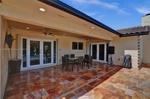 Other - 7135 N Augusta Dr, Hialeah, FL 33015 photo 13 of 18