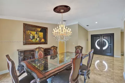 Dining - 7135 N Augusta Dr, Hialeah, FL 33015 photo 1 of 3