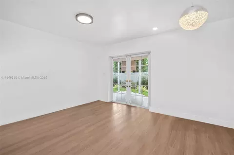 Other - 420 SE 3rd St, Hialeah, FL 33010 photo 12 of 12