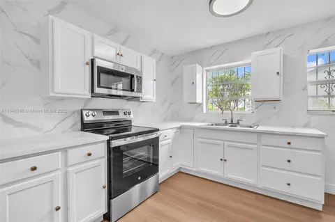 Kitchen - 420 SE 3rd St, Hialeah, FL 33010 photo 1 of 2