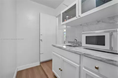 Other - 420 SE 3rd St, Hialeah, FL 33010 photo 10 of 12