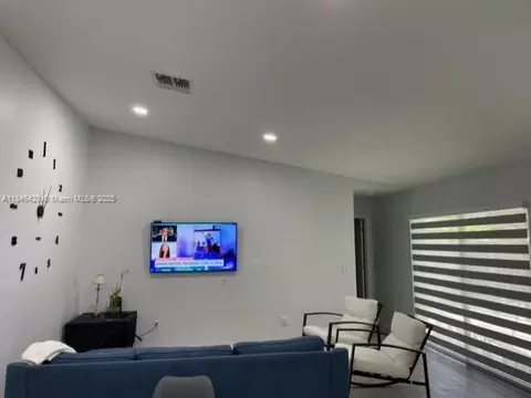 6396 Royal Woods Dr, Fort Myers, FL 33908
