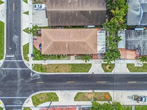 948 E 47th St, Hialeah, FL 33013 photo 34