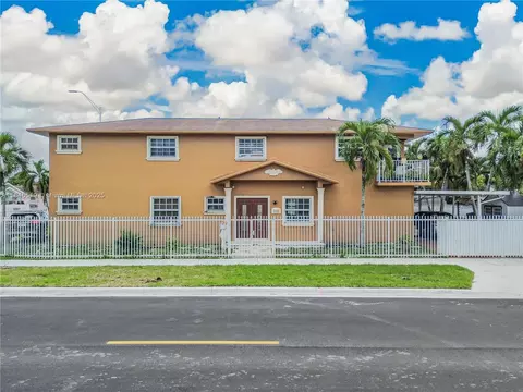 948 E 47th St, Hialeah, FL 33013