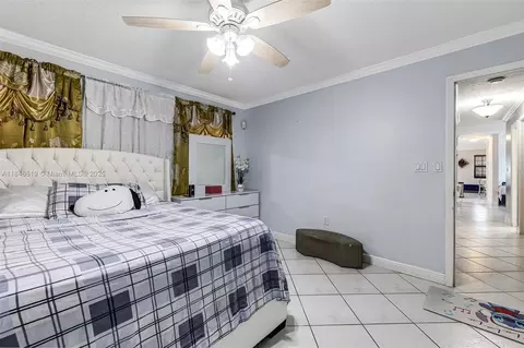 948 E 47th St, Hialeah, FL 33013 photo 21