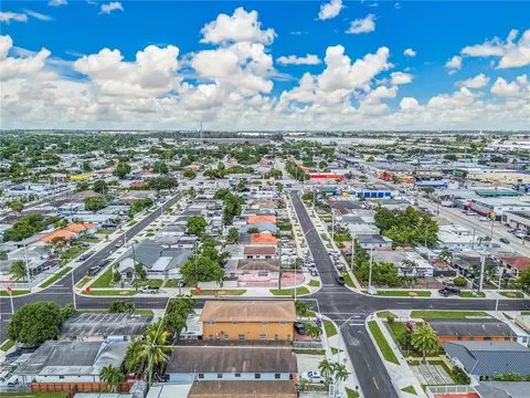 948 E 47th St, Hialeah, FL 33013 photo 40