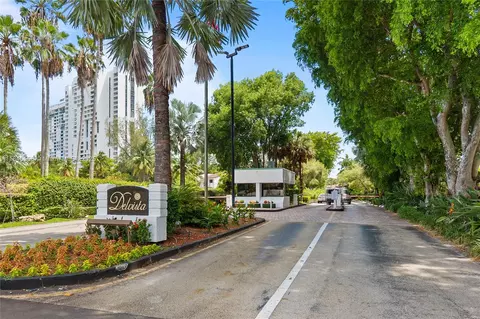 20466 NE 34th Ct #1, Aventura, FL 33180
