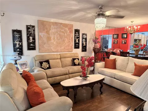 215 SE 3rd Ave #102C, Hallandale Beach, FL 33009