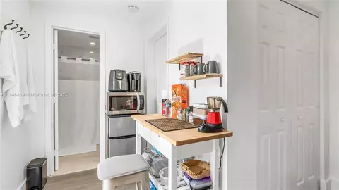 Other - 781 NE 162nd St, Miami, FL 33162 photo 5 of 5