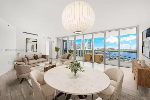 400 Alton Rd #1508, Miami Beach, FL 33139