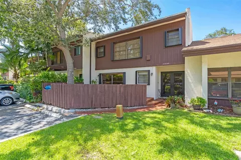 Exterior - 3339 Oak Dr, Hollywood, FL 33021 photo 2 of 6
