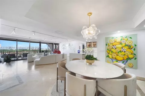 3 Grove Isle Dr #C1804, Miami, FL 33133