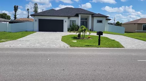 707 Tropicana Pkwy E, Cape Coral, FL 33909
