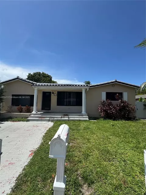 281 NE 169th St, North Miami Beach, FL 33162