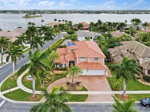 18900 SW 32nd Ct, Miramar, FL 33029