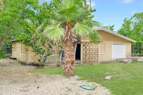 Exterior - 22 Atlantic Dr, Key Largo, FL 33037 photo 5 of 8