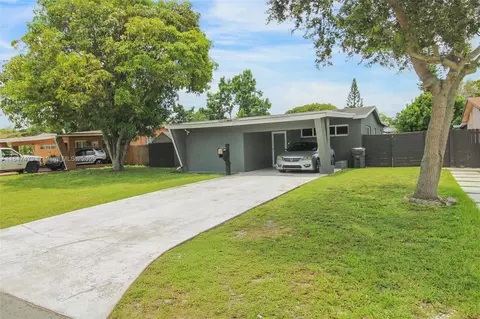 7440 Farragut St, Hollywood, FL 33024