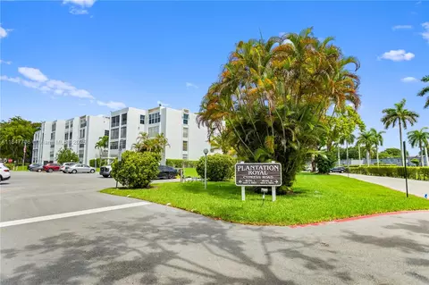 6901 Cypress Rd #B18, Plantation, FL 33317