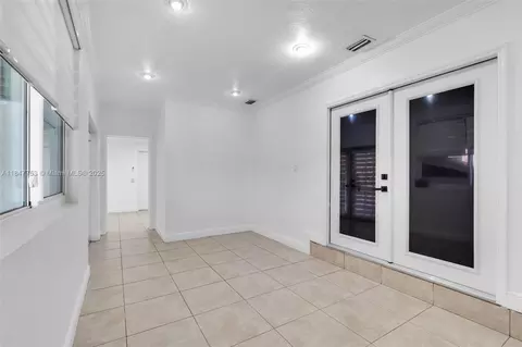 Other - 6975 W 10th Ct, Hialeah, FL 33014 photo 8 of 11