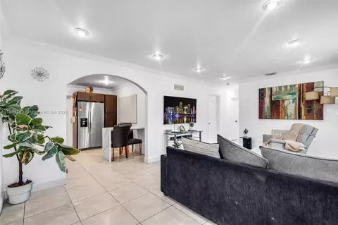 Other - 6975 W 10th Ct, Hialeah, FL 33014 photo 3 of 11