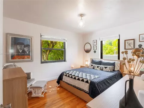 32 Hammond Dr, Miami Springs, FL 33166 photo 22