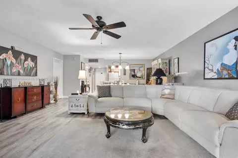 1480 Sheridan St #5B, Hollywood, FL 33020
