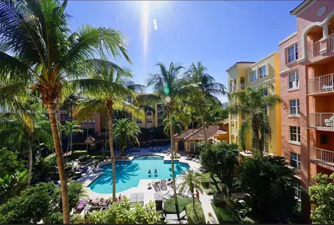 19877 E Country Club Dr #3407, Aventura, FL 33180