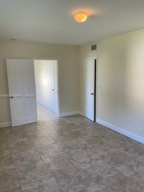 429 NW 83rd St #429, Miami, FL 33150
