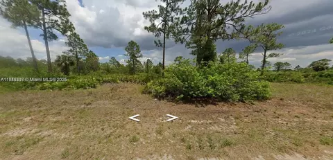 1402 Plumosa Ave, Lehigh Acres, FL 33972