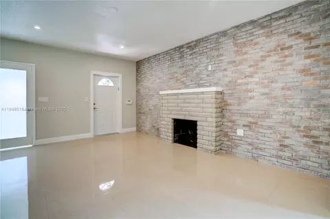 Living - 2217 Red Rd, Miami, FL 33155 photo 1 of 4