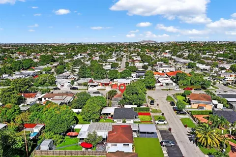 View/Area - 3581 W 2nd Ave, Hialeah, FL 33012 photo 6 of 9