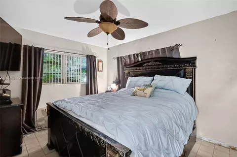 Bedroom - 3581 W 2nd Ave, Hialeah, FL 33012 photo 1 of 4