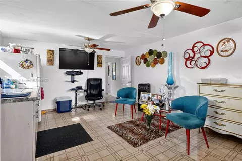 Other - 3581 W 2nd Ave, Hialeah, FL 33012 photo 5 of 7