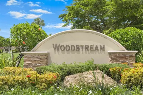 18574 Woodstream Dr, Boca Raton, FL 33498