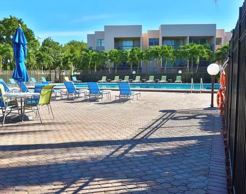 10425 SW 112th Ave #324, Miami, FL 33176