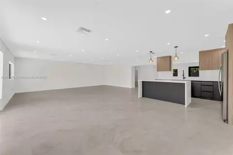Living - 7993 W 18th Ln, Hialeah, FL 33014 photo 1 of 10