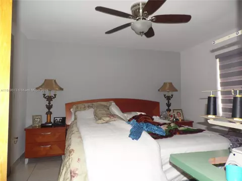 Bedroom - 1695 W 6th Ave, Hialeah, FL 33010 photo 2 of 5