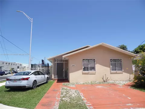 1695 W 6th Ave, Hialeah, FL 33010