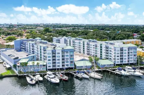 2415 NW 16th St Rd #303-1, Miami, FL 33125