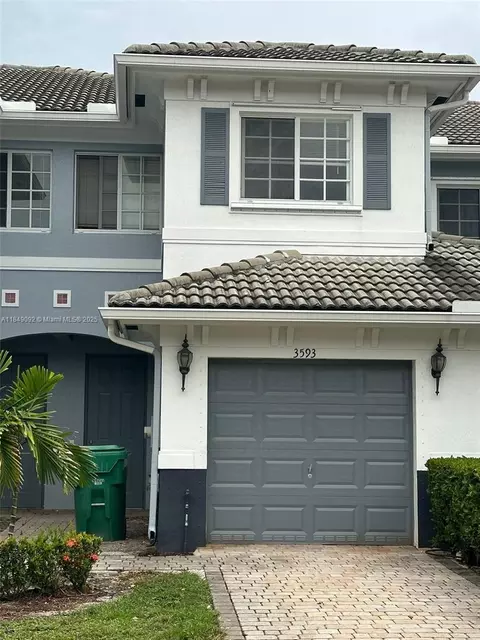 3593 NW 13th St #3593, Lauderhill, FL 33311