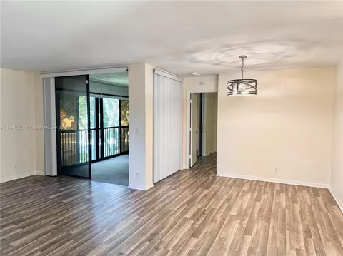 2739 S Carambola Cir S #1914, Coconut Creek, FL 33066