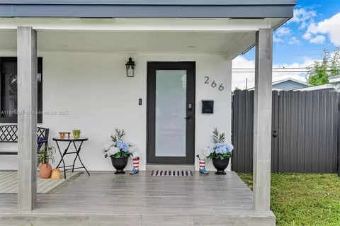 266 W 38th St, Hialeah, FL 33012