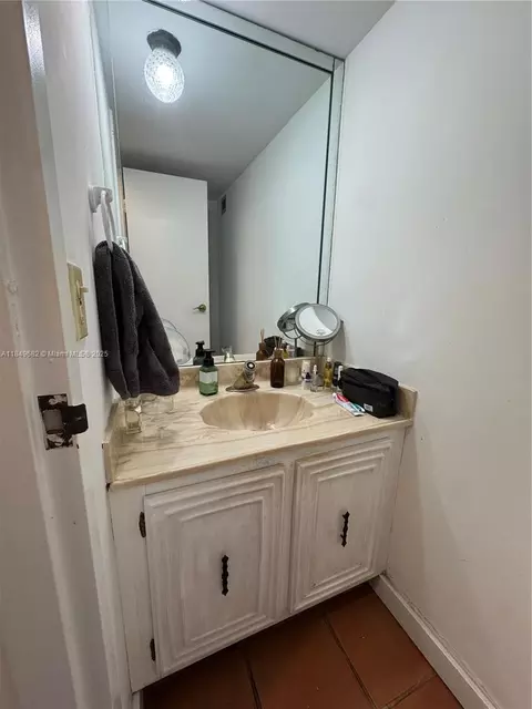 200 SE 15th Rd #4E, Miami, FL 33129 photo 10